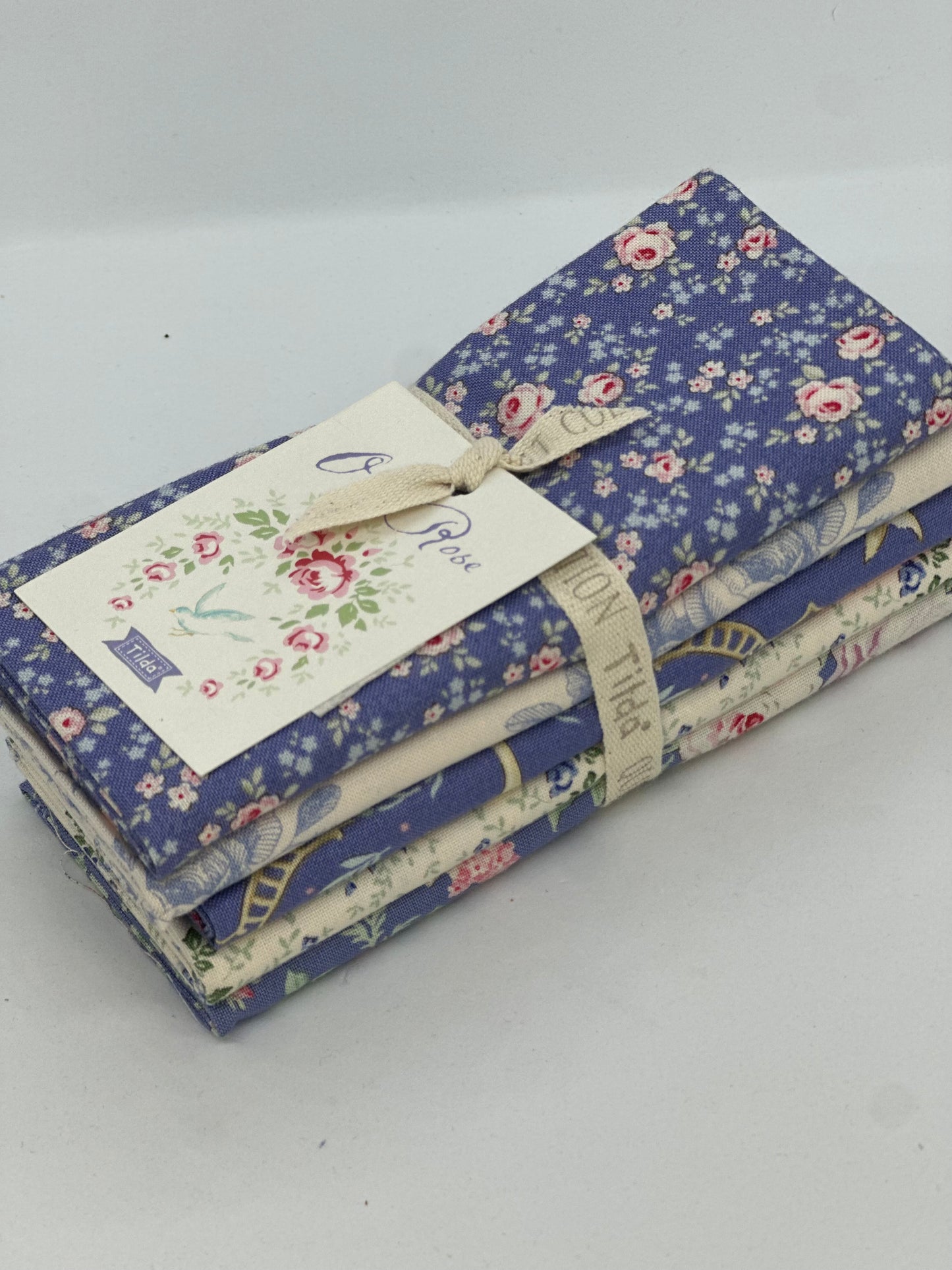 Tilda Old Rose Blue