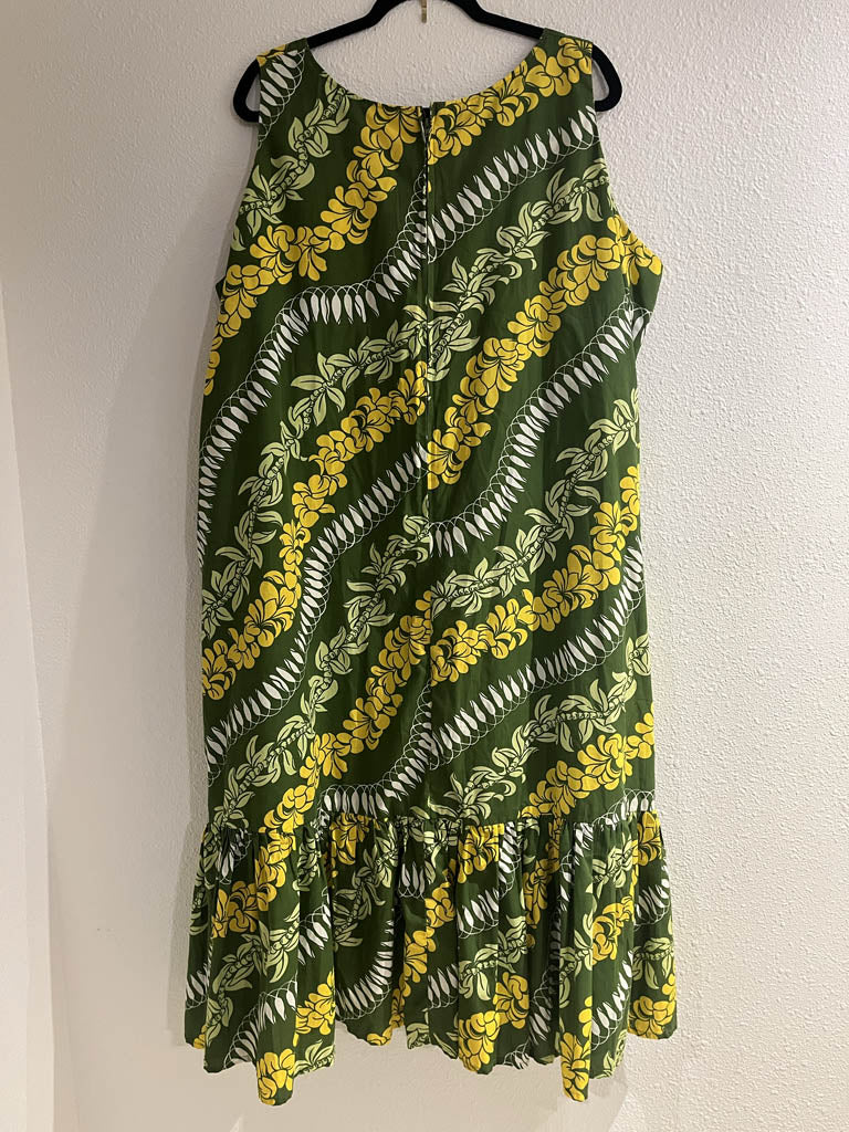 Elizabeth Ho Vintage Mu'umu'u