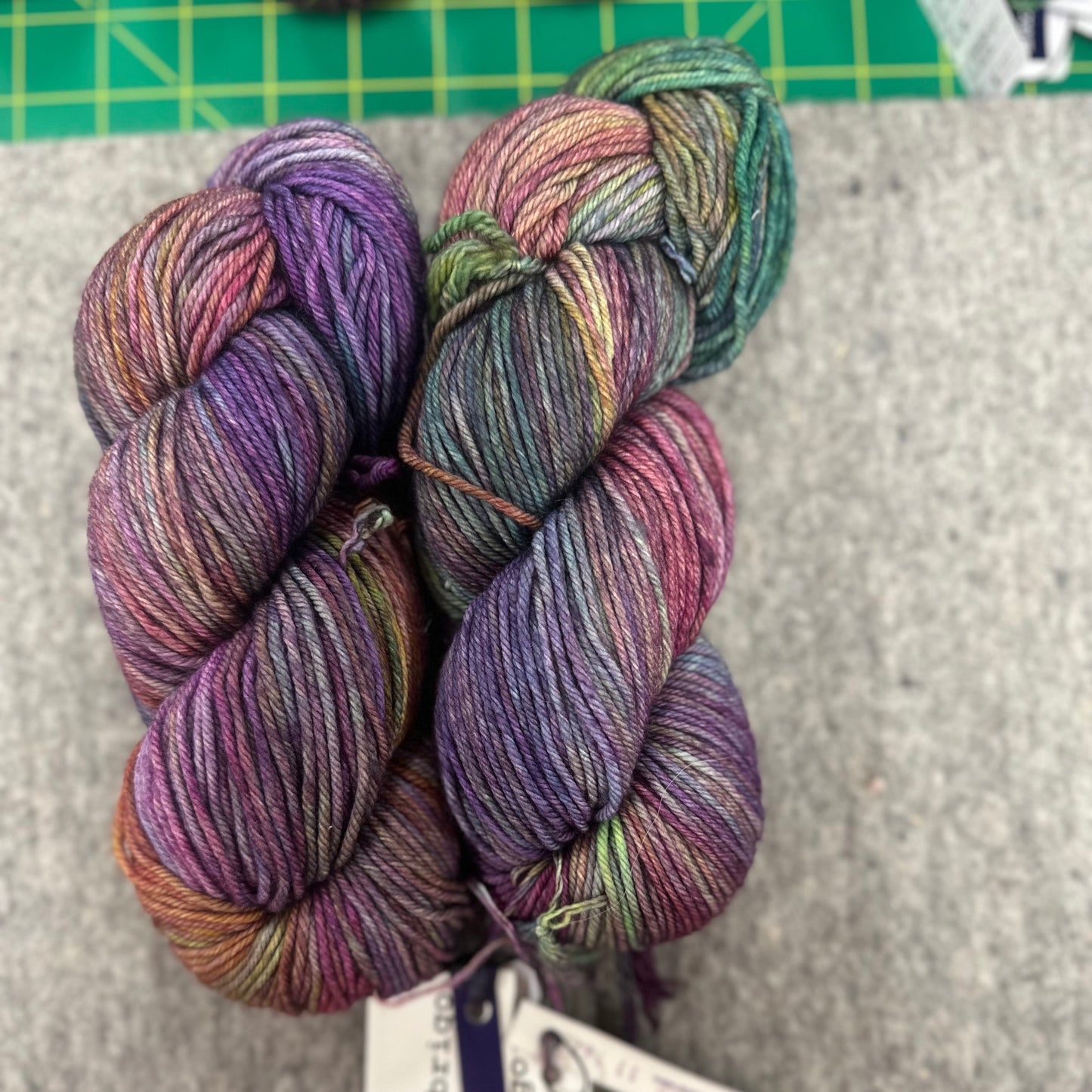 malabeigo rios wool yarn arco iris